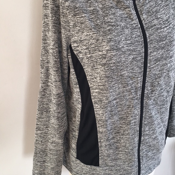 Like New 2-piece Petite Sweatsuit - Picture 3 of 5